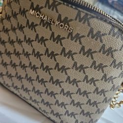 Mk Kors Crossbody
