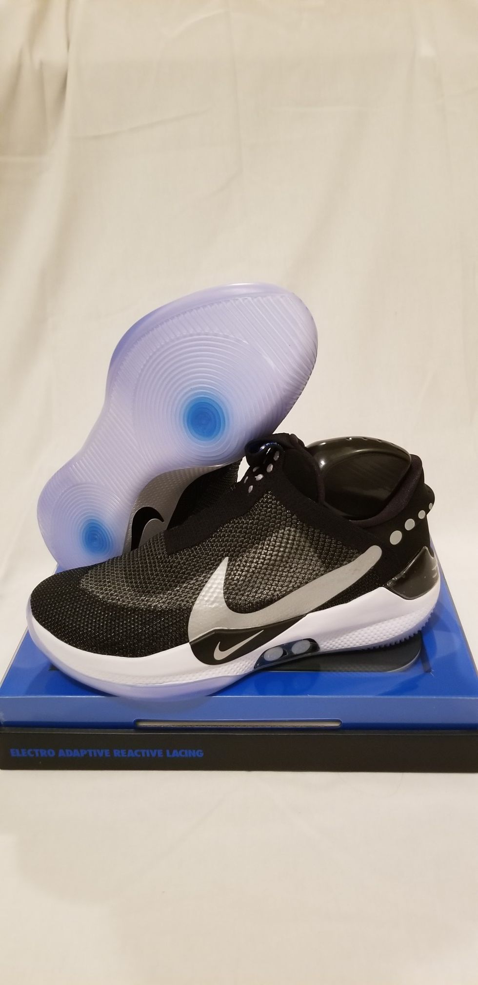 Nike Adapt BB sizes 9 and 9.5
