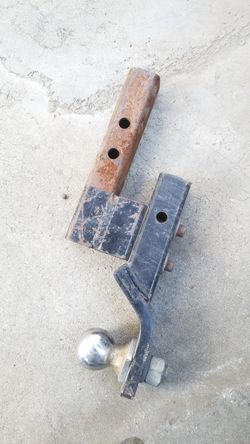 Tow hitch 2. 5/16"