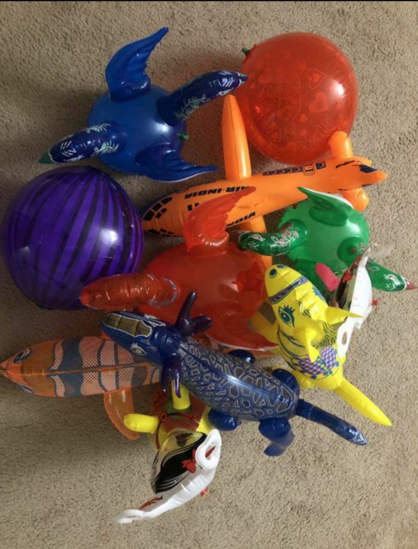 Duck ,whale, jiraffe,horse,plane queen,ball (inflatable toys)... inflatable kids toys...all are included