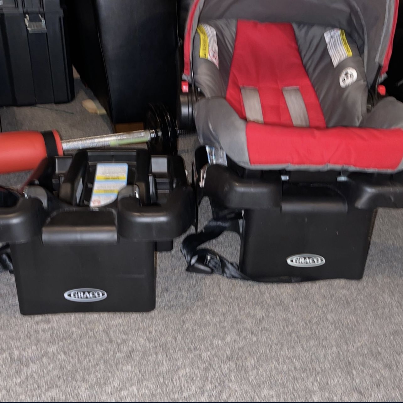 GRACO Car Seat And Two Bases