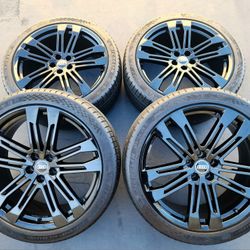 21" Audi Q5 SQ5 Gloss Black OEM Wheels And Tires 