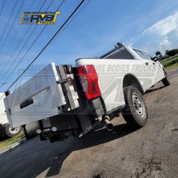 Upgrade Your Pickup with the TommyGate Liftgate – The Ultimate Solution for Easy Loading and Unloading! 🚚✨