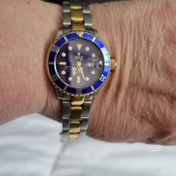 Croton Vintage Diver Watch  Working
