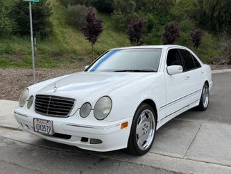 2001 Mercedes-Benz E 320