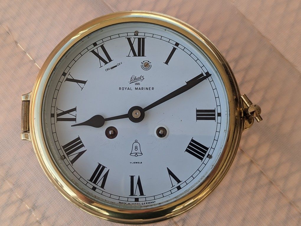 1881 Schatz royal Mariner ships bell clock