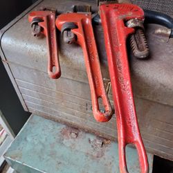 Pipe Wrench