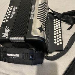 HOHNER Acordeón 