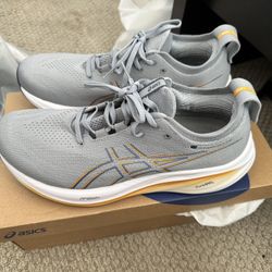 ASICS Men's GEL-Nimbus 26 Running 