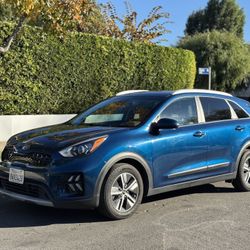2020 Kia Niro LX