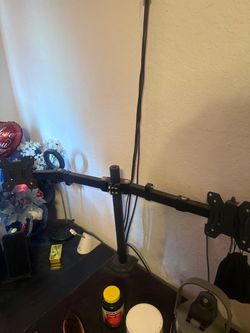 Dual Monitor Mount