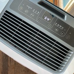 Delonghi Portable Air Conditioner 