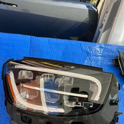 2020-2021-2022 Mercedes GLC headlight Led RH