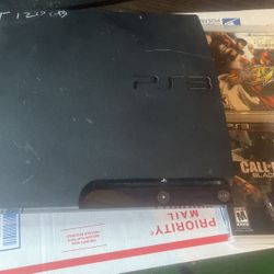 PS3 Slim 120 Gig W Control And 2 Games 