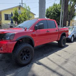 2011 Nissan Titan