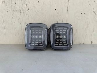 85-06 Jeep Wrangler LED Clear Tail Lights