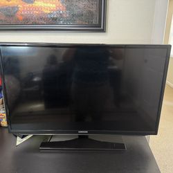 32 Inch Samsung Flat Screen Tv With Remote