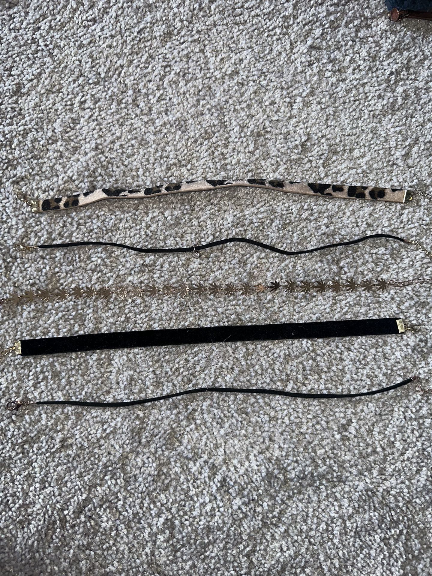 5 Pack Chokers Set For The Neck for 1$ 