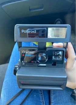 Vintage Polaroid One Step Close Up 600 Plus Instant Film Camera W/ Strap TESTED