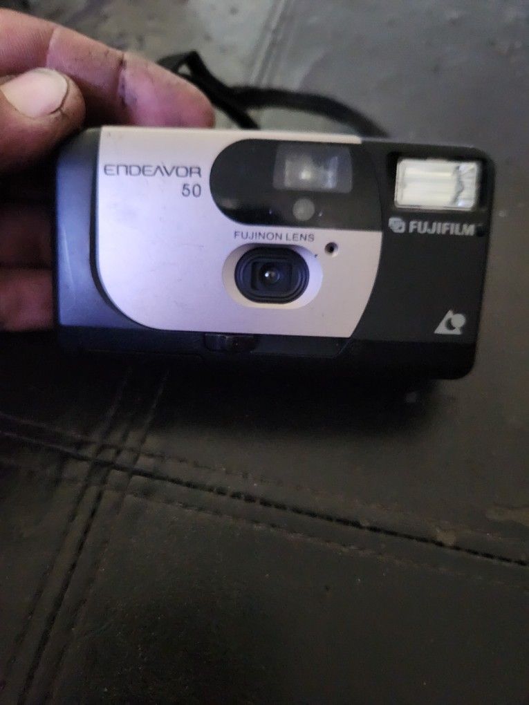 Reusable Camera (Fiji Film)(Endeavor)