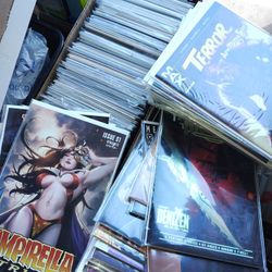 300 Horror Monster Mint Comic Book Collection Boarded Comics