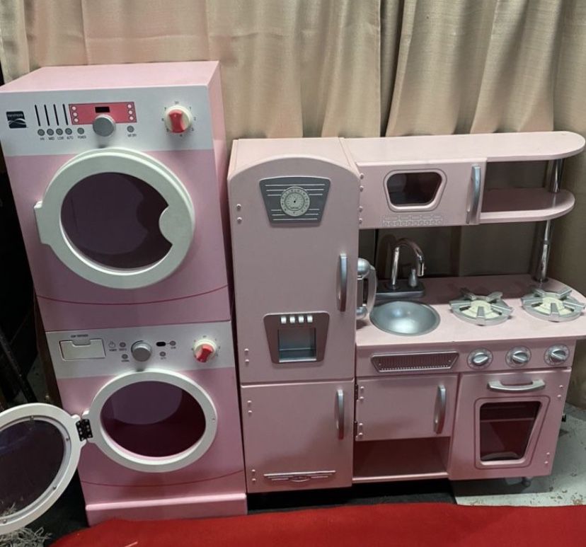Kids Play Toy Kitchen And Laundry Machine With A Bunch Of Kitchen Toys