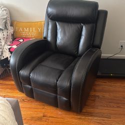Black Tuxedo Leather Power Recliner- New