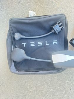 tesla charger cable as-is photo