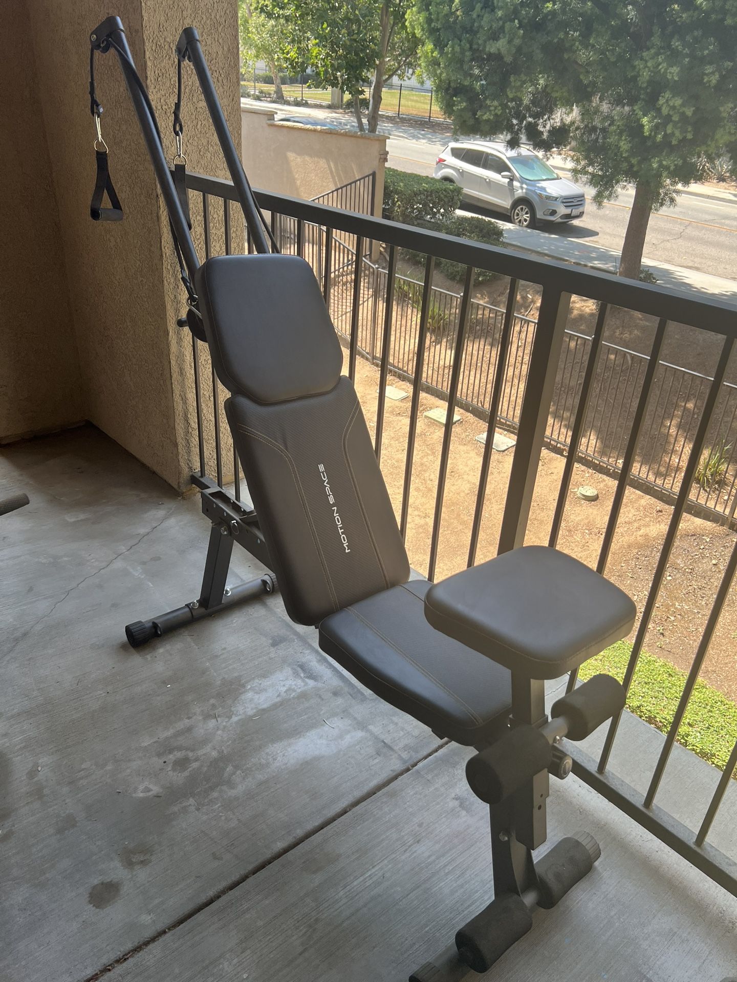 weight bench