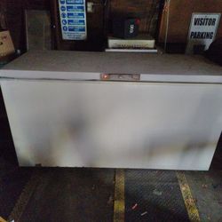 Large Whirlpool Deep Freezer
