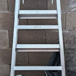 Werner 6-foot aluminum step ladder