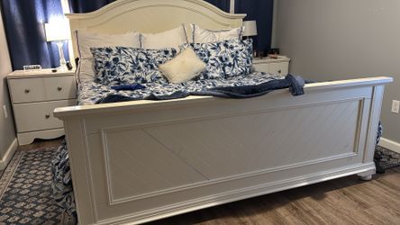 King Bed