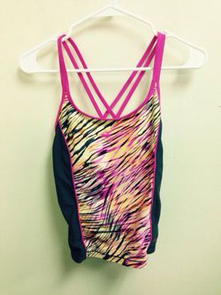 Women's Reebok small cross back tank top