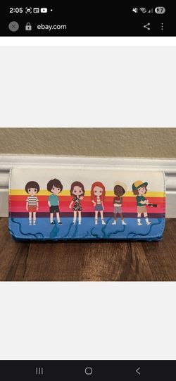 Loungefly stranger things wallet cash only