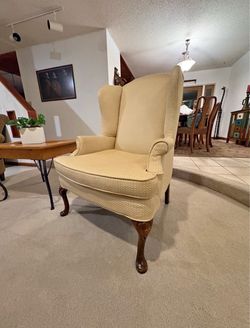 Vintage Queen Anne Wingback Chair – Cream Upholstery