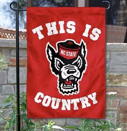 North Carolina state wolf pack garden flag