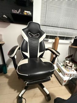 Gaming Chair - Black and White - Office Chair