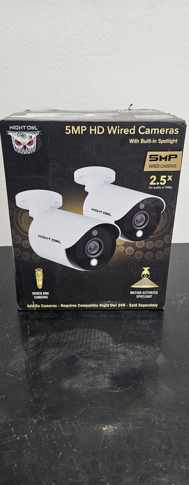2pk 1080p Hd Wired Cams W/ Deterrent Light