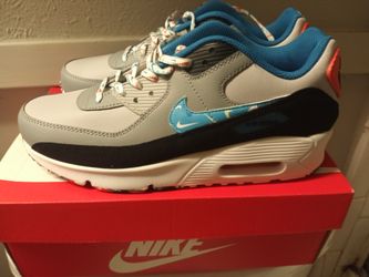 Airmaxs
