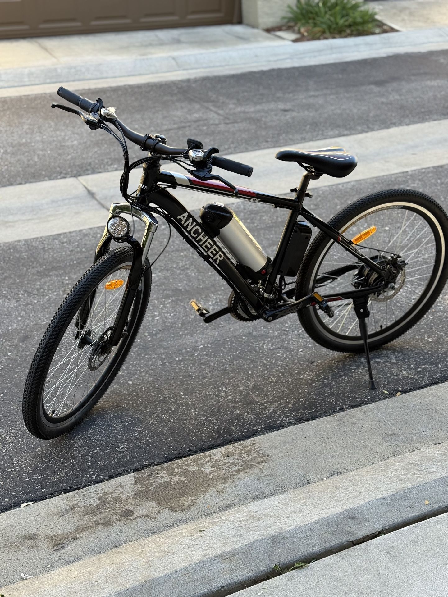 ANCHEER Electric Mountain Bike – 350W, 20+ Mile Range, Like New!