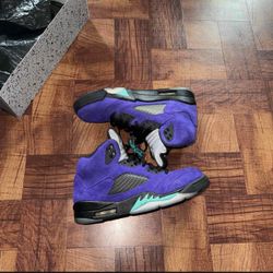 Alternate Grape Jordan 5s