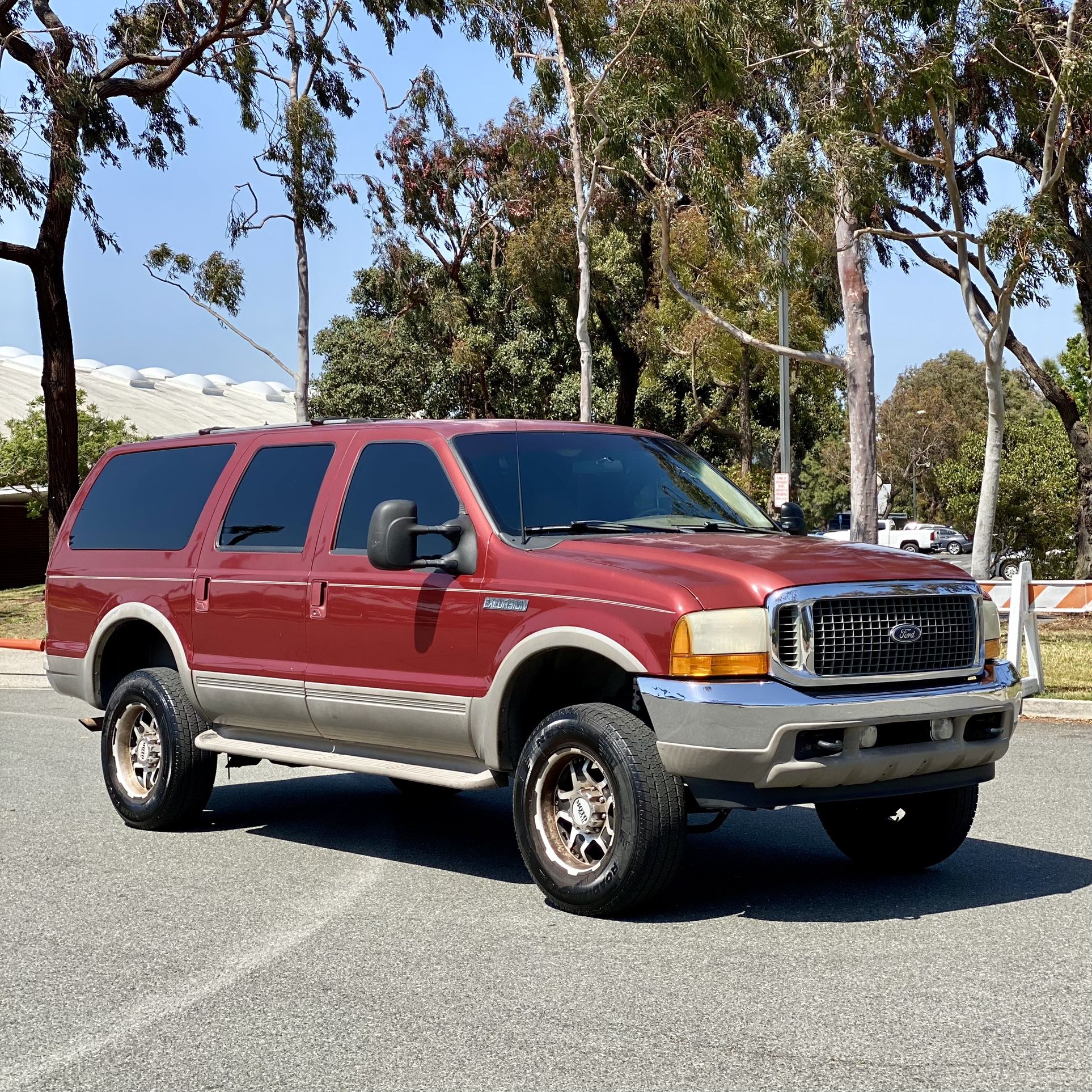 2001 Ford Excursion for Sale in Lawndale, CA - OfferUp