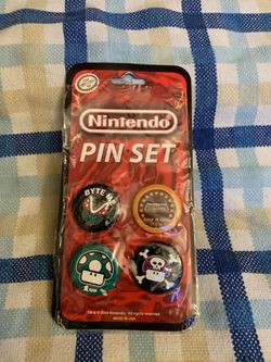 Nintendo vintage button set