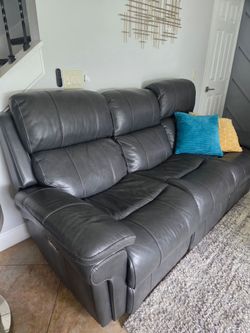 Dual Power Reclining Sofas