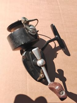 Mitchell Garcia fishing reel 300 series
