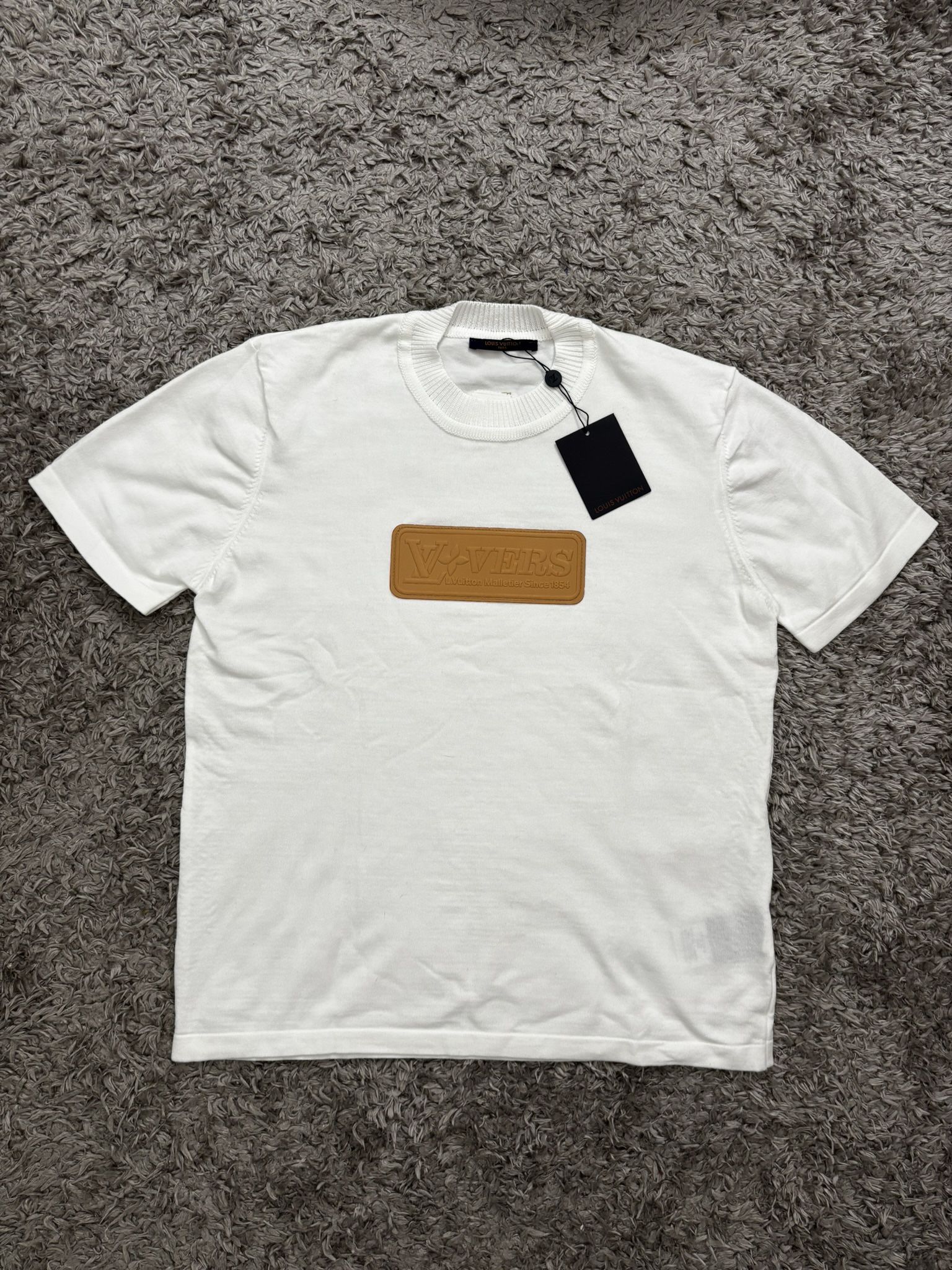 LV tshirt size L