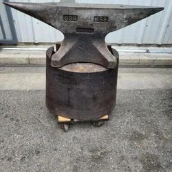 Sweden B34 Pattern 440 Lb Anvil With Original Cast Iron Stand Base Tool Tools
