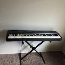 Keyboard With Stand 