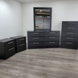 Dresser Whit Mirror , Chest And 2 Nightstands - Cómoda Con Espejo, Gavetero Y 2 Mesitas De Noche 