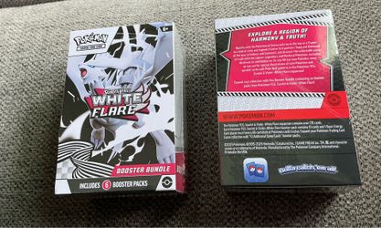 Pokemon TCG Chaos Rising Sleeved Booster Pack Mega Evolution  white flare booster & destined single packs